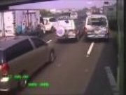 Carnage Video: Bus Driver in Taiwan Plows Through Cars on Highway